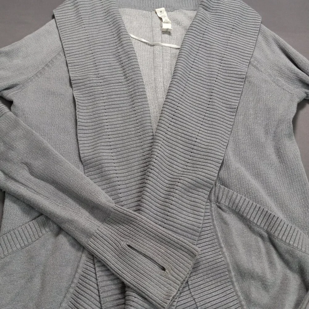 Lululemon Wrap It Up Sweater Gray Size 4‎ - Picture 4 of 17